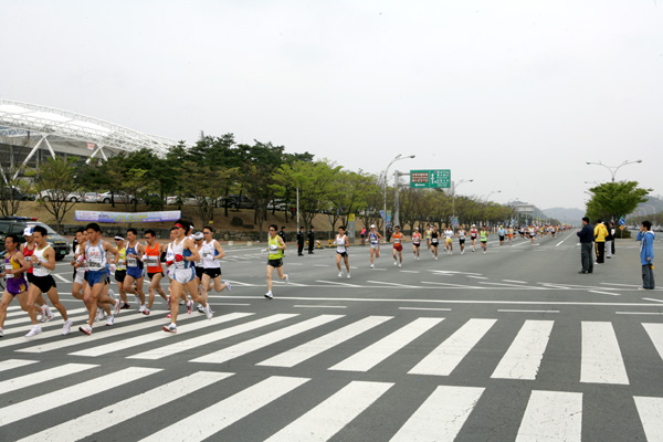 08.4.13 2008대구마라톤대회 (3)